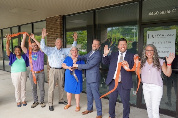 LAET holds ribbon cutting for new eviction program office