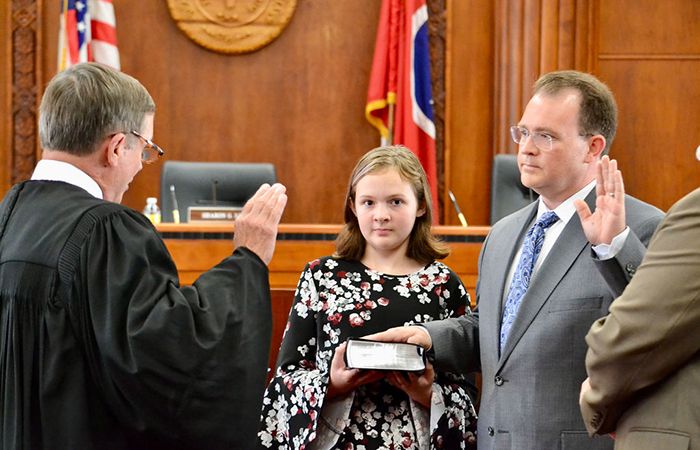 Knox Swearing In Ceremony
